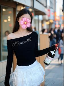 605222274: Chica busca chico en Valencia