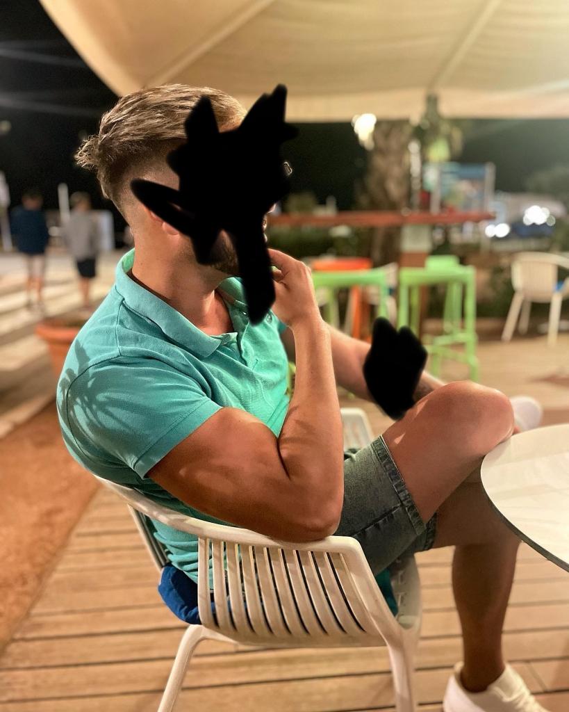 Chico busca chica en Cádiz: 