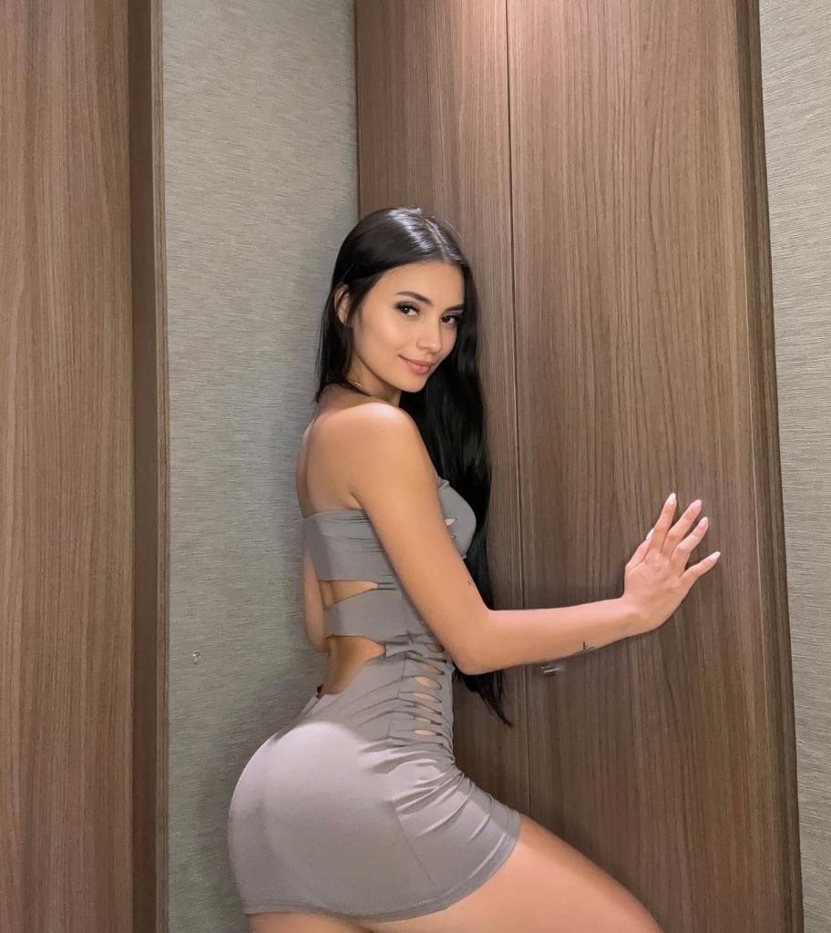 643755208: Chica busca chico en Huesca