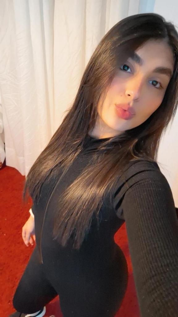 Chica busca chico en La Coruña: 