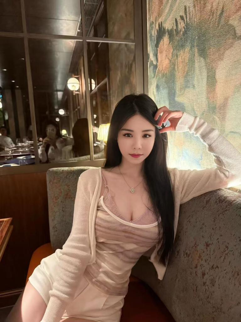 Chica busca chico en Zaragoza: 