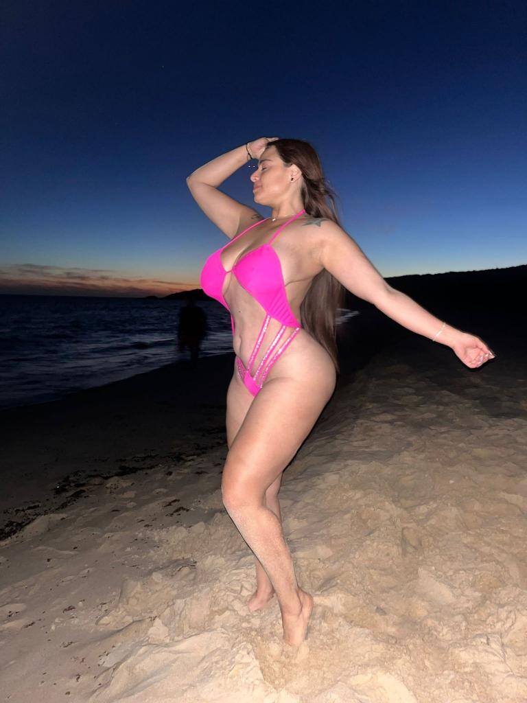 Chica busca chico en Málaga: Chica busca chico