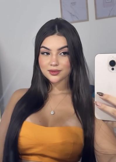 641106384: Chica busca chico en Zaragoza