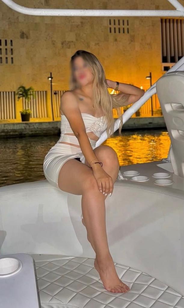 Chica busca chico en Tarragona: Chica busca chico