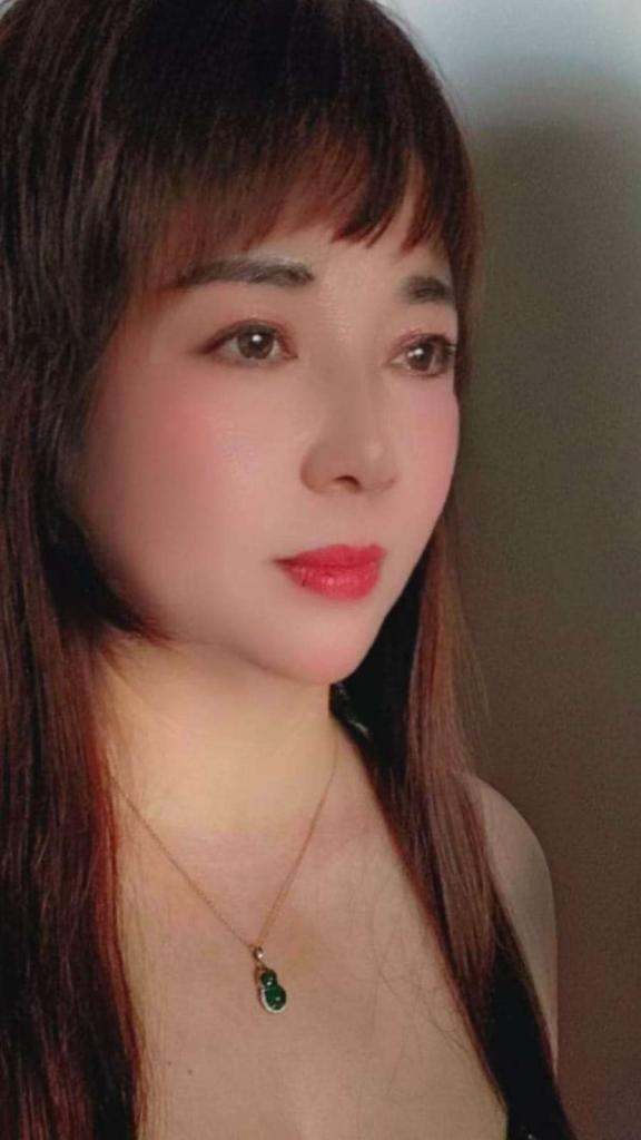 612451779: Chica busca chico en Alicante