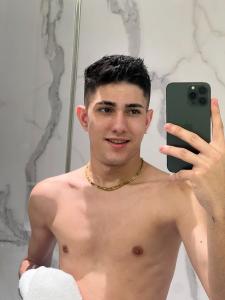 Chico busca chica en Alicante: 