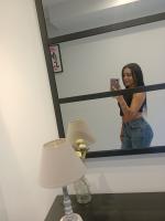 613342270: Chica busca chico en Barcelona