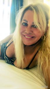 632094398: Chica busca chico en Asturias