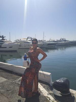 687445217: Chica busca chico en Madrid