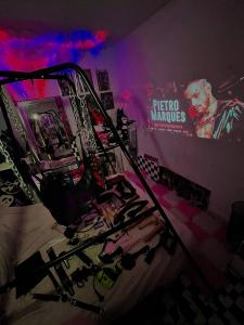 674892614: Chico busca chica en Barcelona