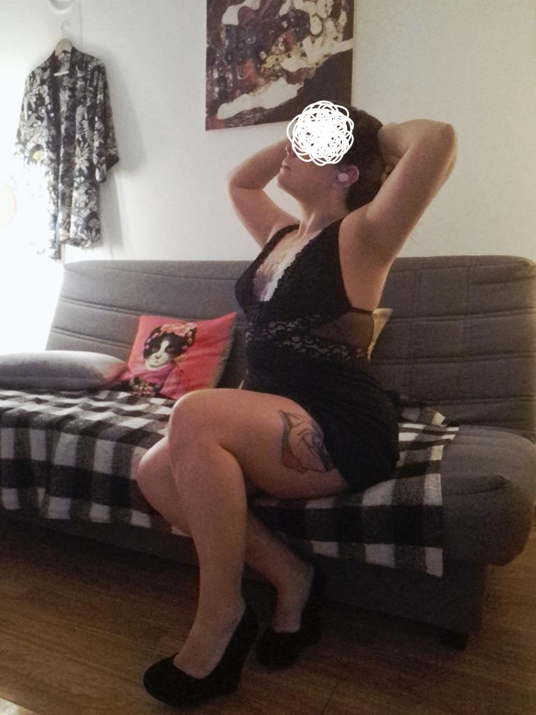 614478544: Chica busca chico en Málaga