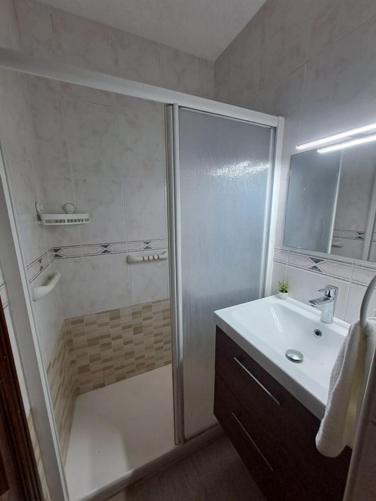 677779840:  en Barcelona