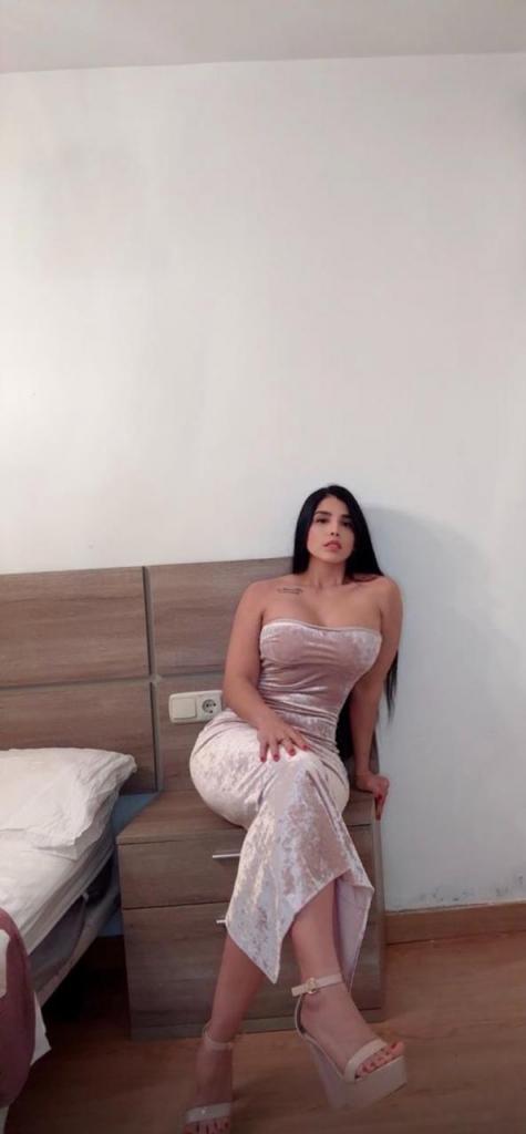 Chica busca chico en Málaga: 