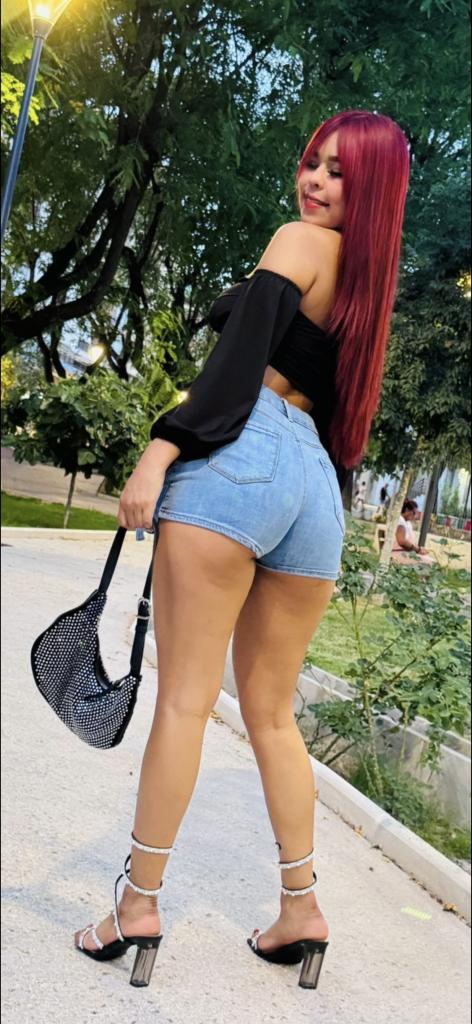 630387641: Chica busca chico en Murcia