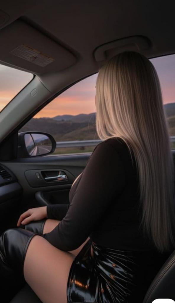 632967688: Chica busca chico en La Coruña