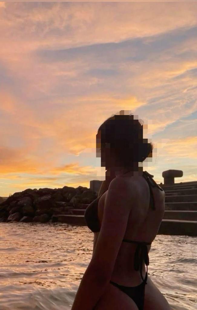 600988991: Chica busca chico en Tenerife