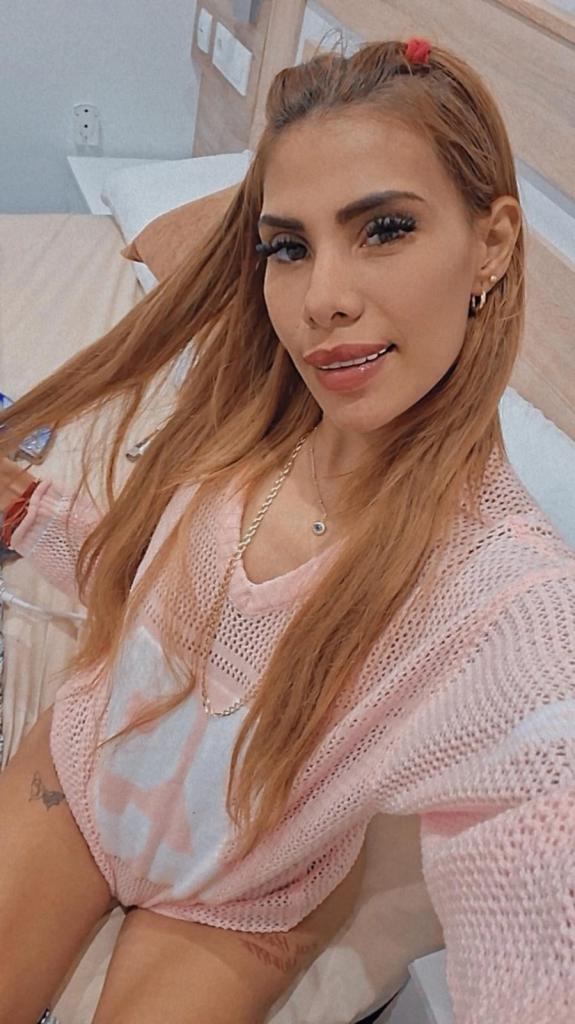 642086764: Chica busca chico en La Coruña