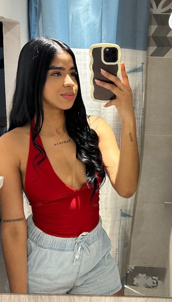 Chica busca chico en Ibiza: 