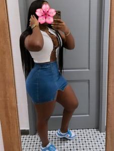 625935305: Chica busca chico en Cáceres