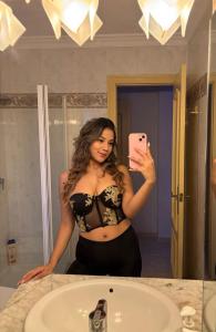 685246956: Chica busca chico en Zaragoza