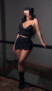 623706419: Chica busca chico en Barcelona