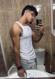 617950806: Chico busca chica en Madrid