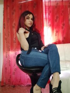 633852484: Transexual en Gerona