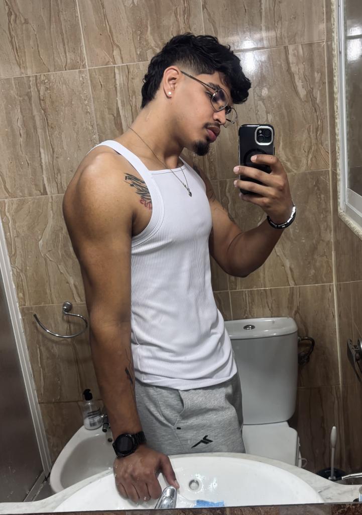 617950806: Chico busca chica en Madrid