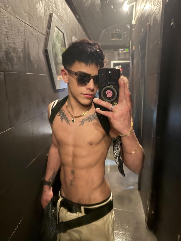 677499836: Chico busca chica en Madrid