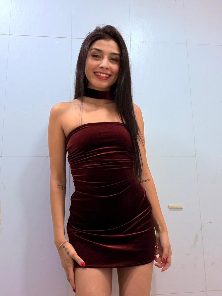 632321031: Chica busca chico en Ibiza