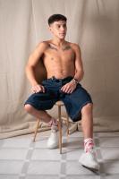 677499836: Chico busca chica en Madrid