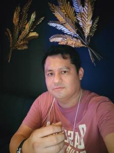 662471824: Chico busca chica en Madrid