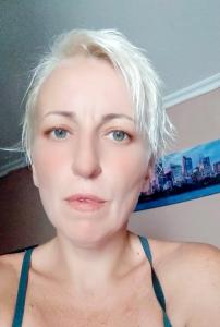 642234803: Chica busca chico en Alicante