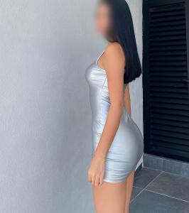 614524597: Chica busca chico en Madrid