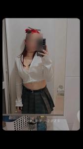 627468981: Chica busca chico en Sevilla