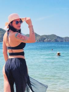 641149505: Travesti en Madrid