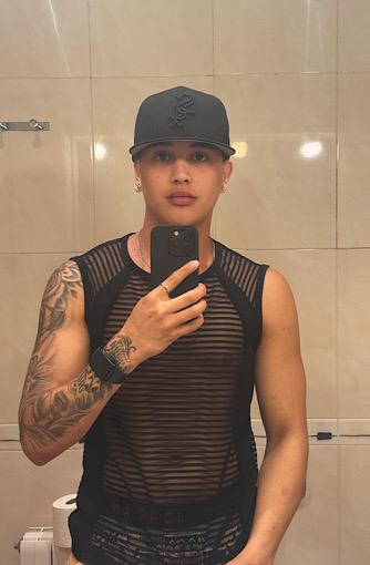 672836199: Chico busca chica en Barcelona