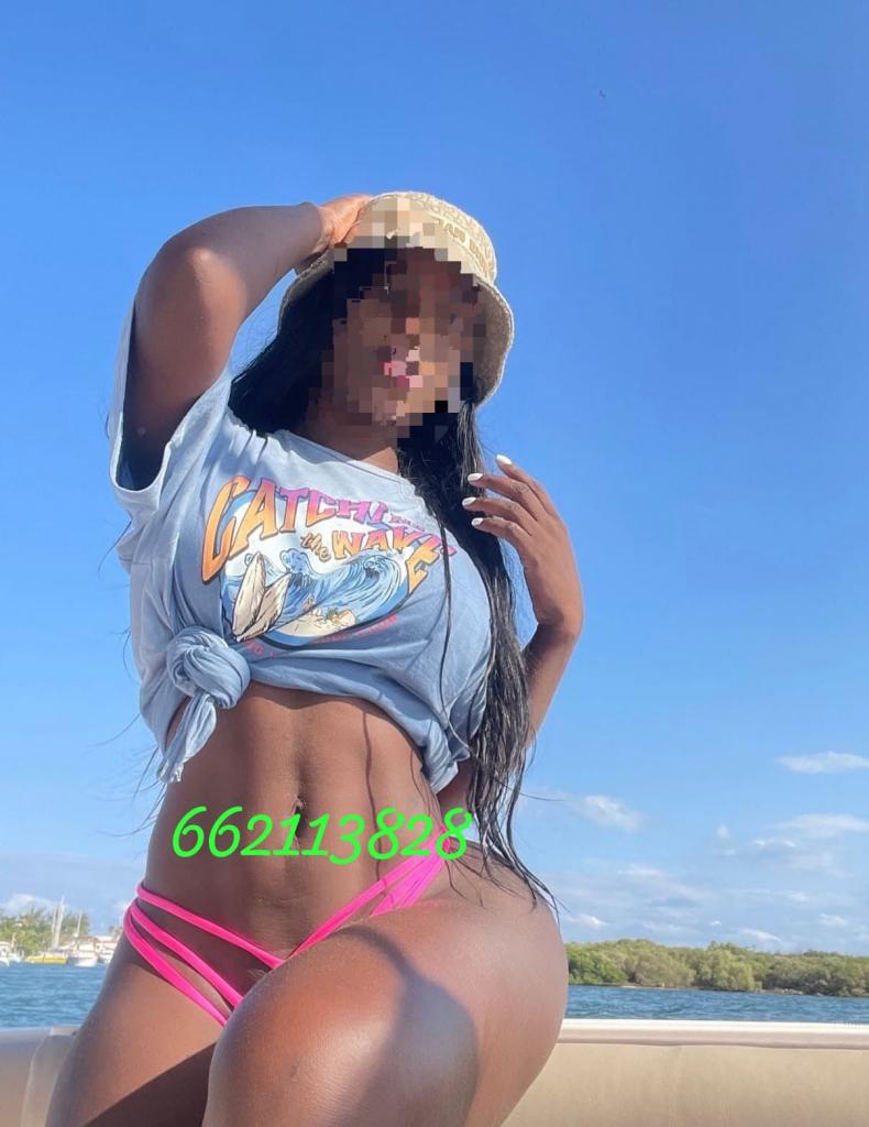 662113828: Chica busca chico en Huelva