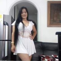610362693: Chica busca chico en Barcelona