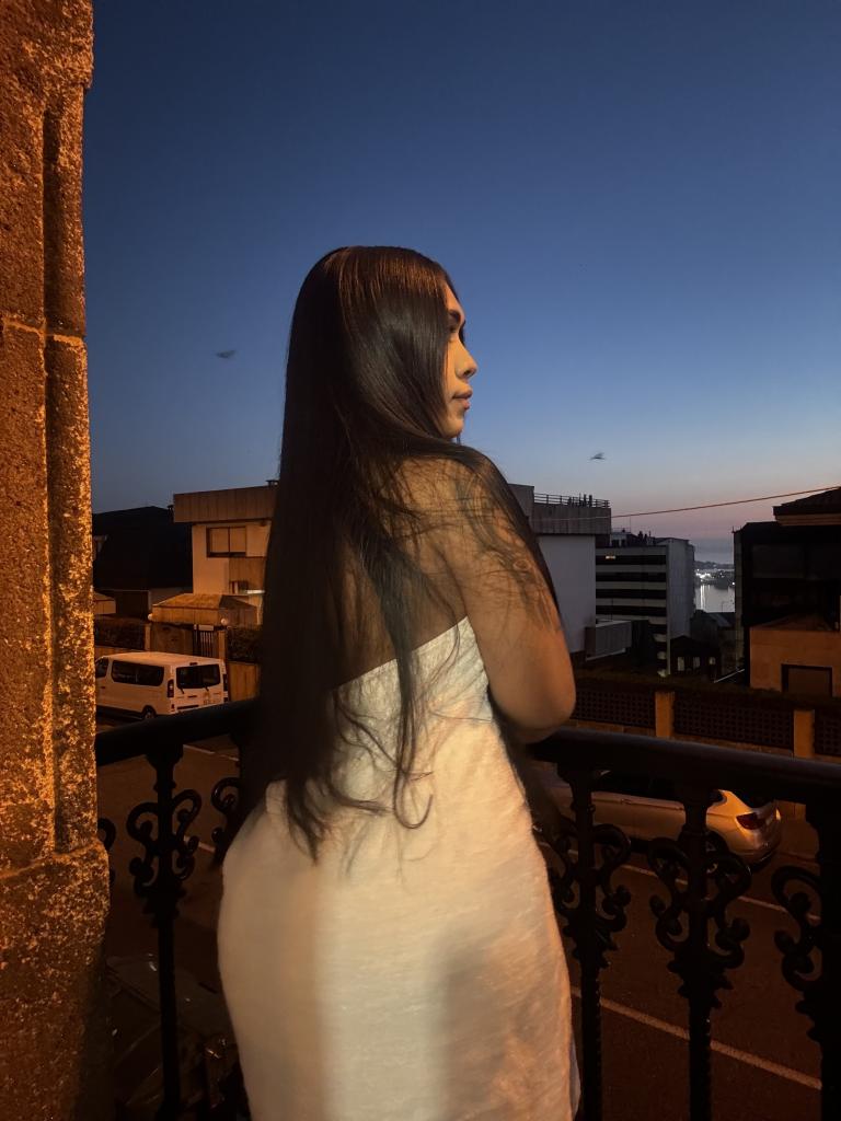 643967526: Transexual en Pontevedra