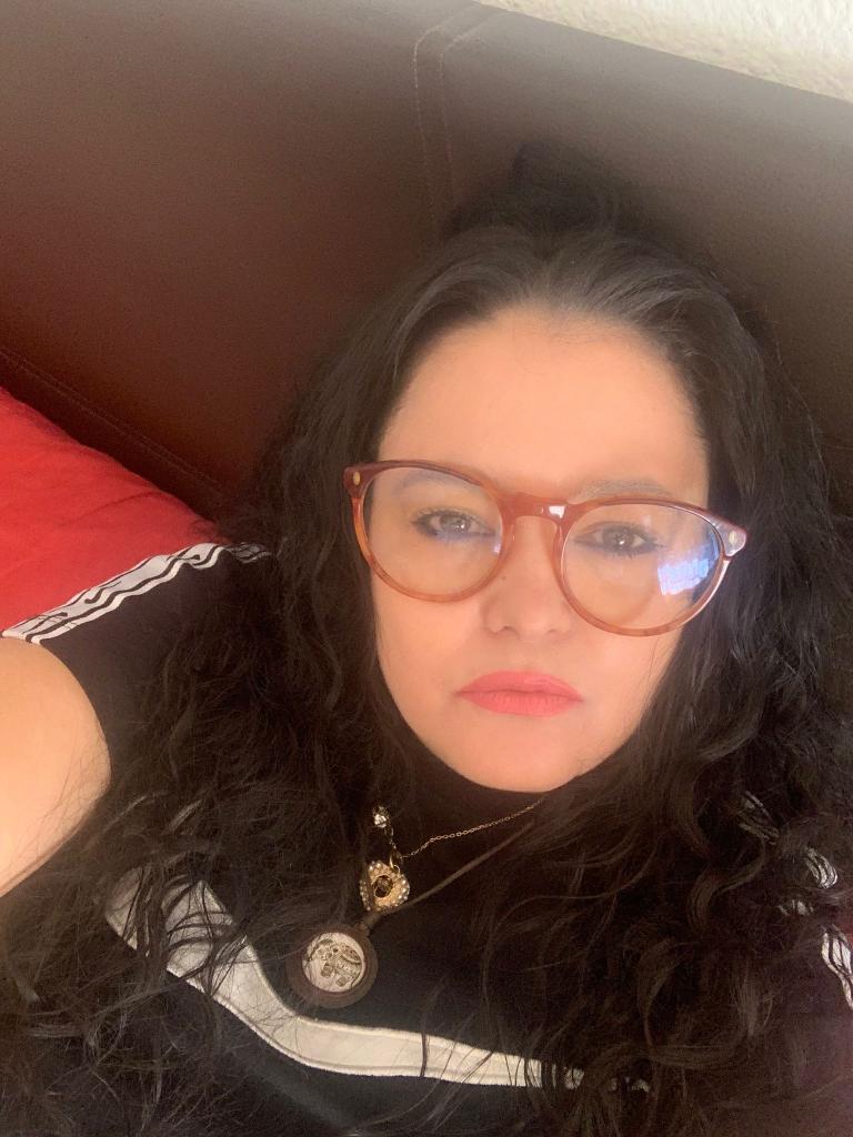 605154552: Chica busca chico en Alicante