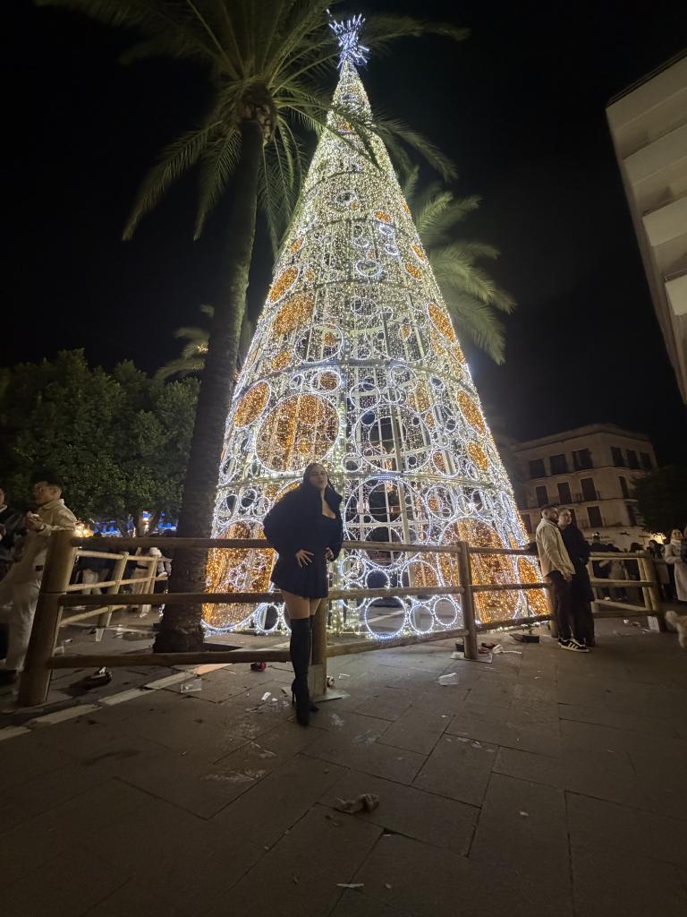 669424617: Chica busca chico en Málaga