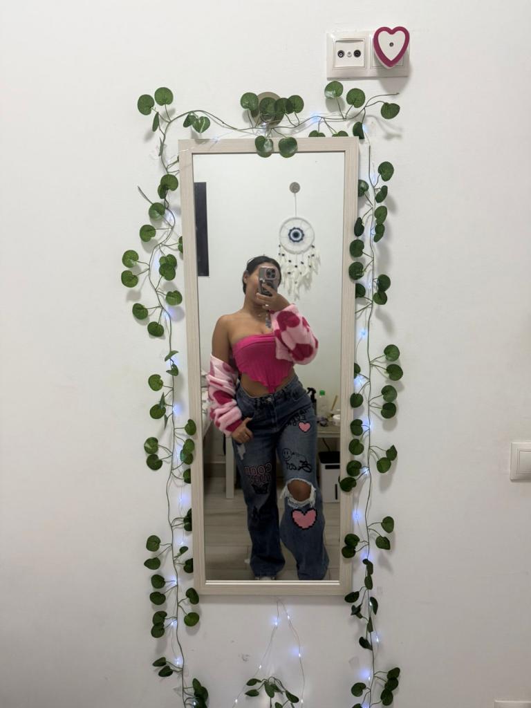 642654147: Chica busca chico en Madrid