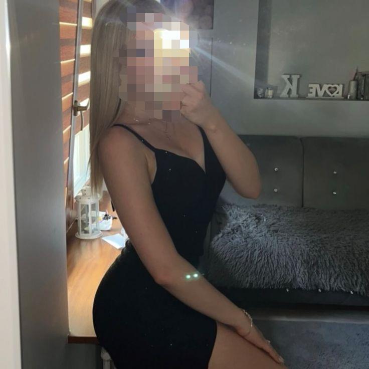 663196426: Chica busca chico en Murcia