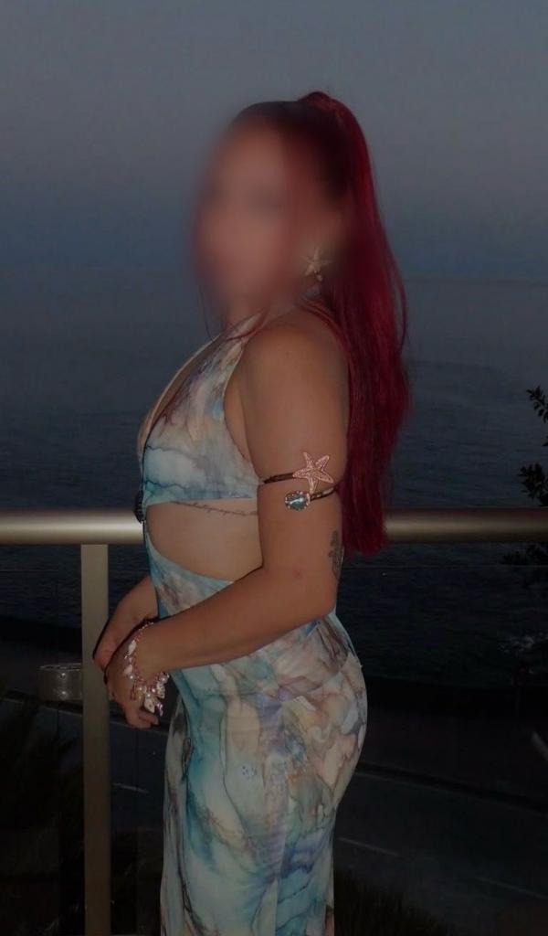 647297745: Chica busca chico en Valencia
