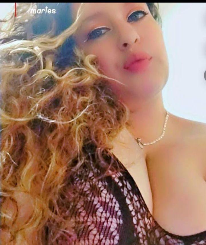 Chica busca chico en Granada: 