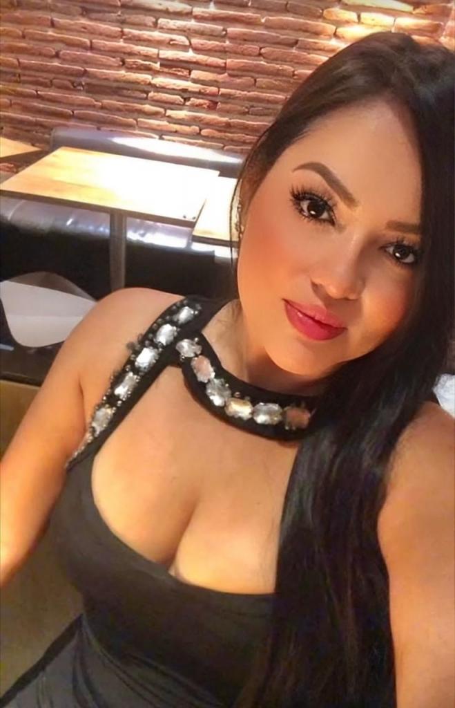 641971782: Chica busca chico en Murcia