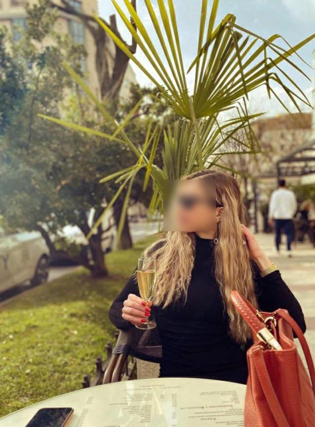 Chica busca chico en Barcelona: Chica busca chico