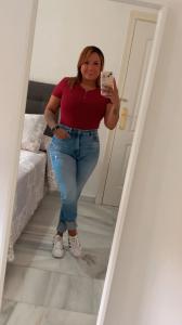 605229160: Chica busca chico en Zaragoza