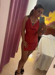 633917228: Chica busca chico en Madrid